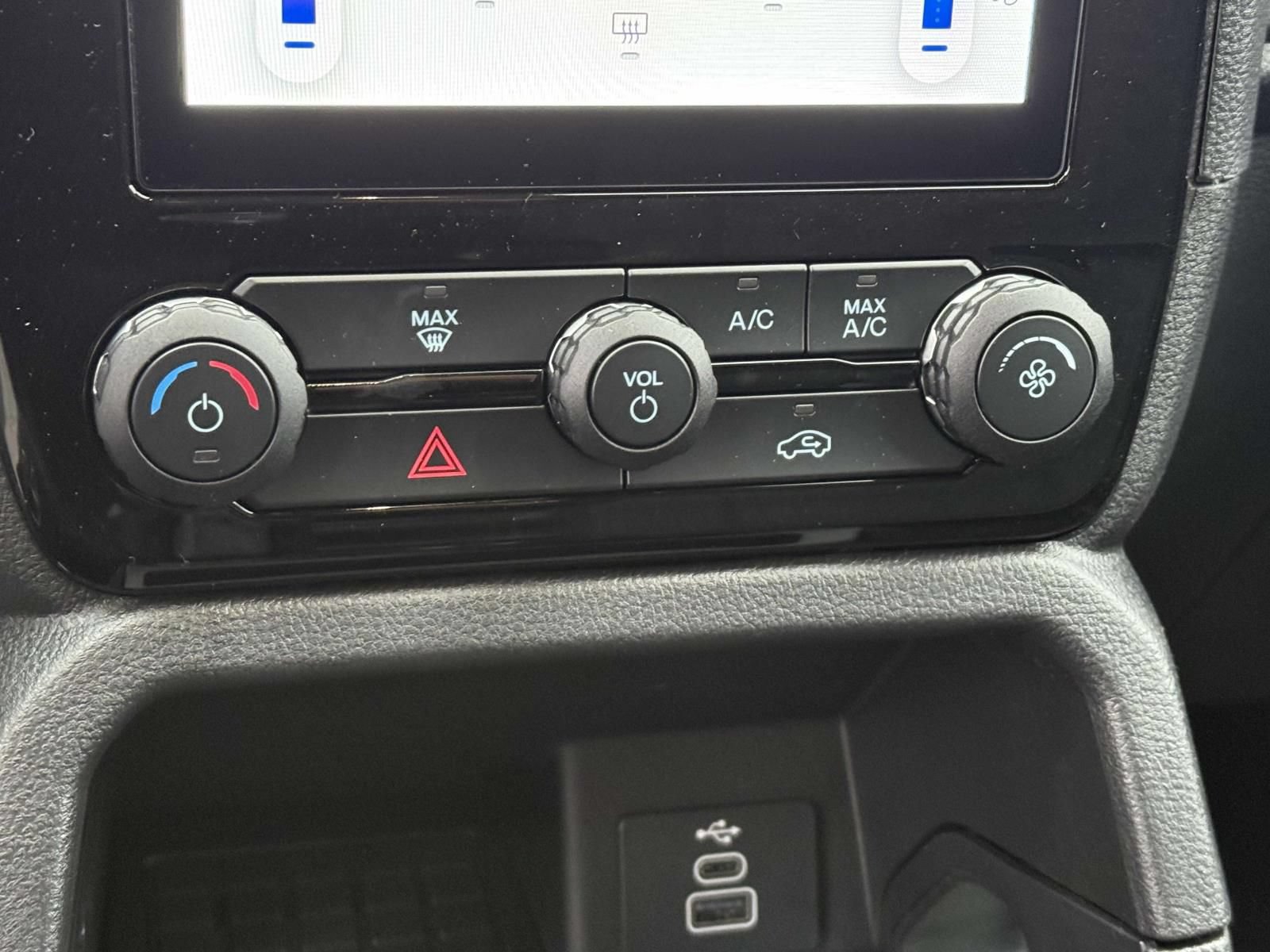 New 2025 Ford Ranger XLT w/ FX4 Off-Road Package AWD/4WD image 15