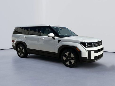 New 2026 Hyundai Santa Fe SE FWD image 1