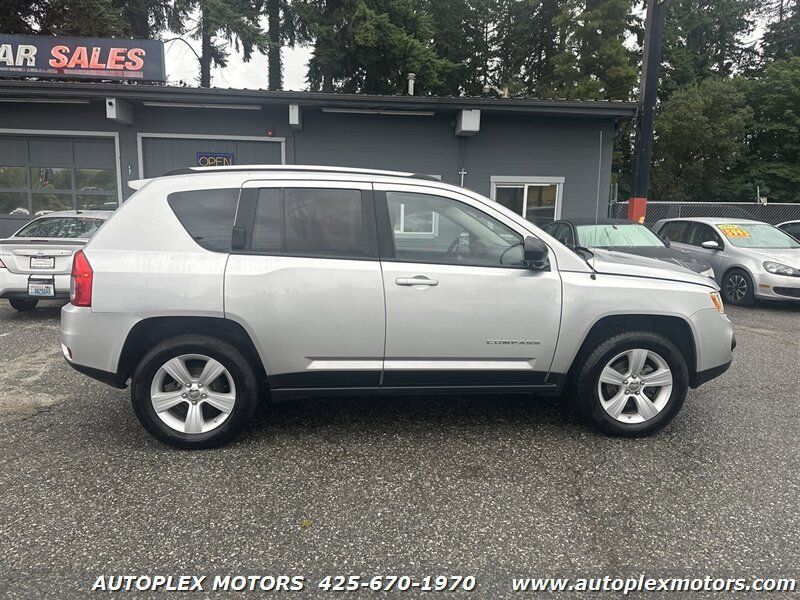 Used 2013 Jeep Compass Sport w/ All Weather Capability Group AWD/4WD image 8