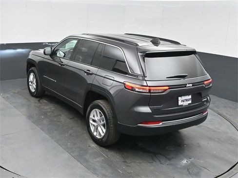 New 2025 Jeep Grand Cherokee Laredo image 33