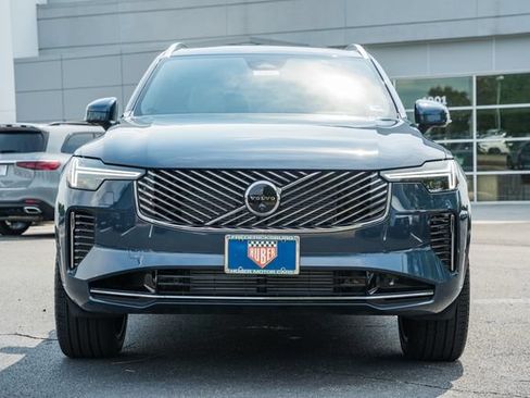 New 2026 Volvo XC90 T8 Ultra w/ Protection Package Premier AWD/4WD image 2