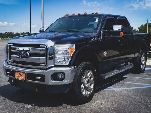 Used 2016 Ford F350 Lariat w/ Chrome Package AWD/4WD image 18