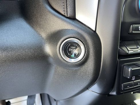 Used 2019 Chevrolet Silverado 1500 RST w/ True North Edition AWD/4WD image 25