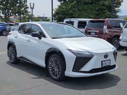 Used 2024 Lexus RZ 450e Premium w/ Accessory Package (Z1) AWD/4WD image 3