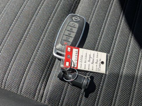 Used 2026 Nissan Rogue SV AWD/4WD image 23