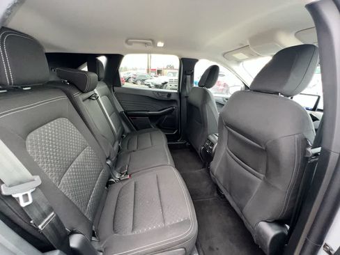Used 2025 Ford Escape Active AWD/4WD image 24