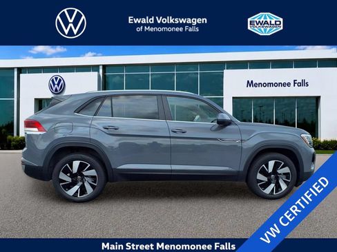 Certified 2026 Volkswagen Atlas Cross Sport SE AWD/4WD image 8