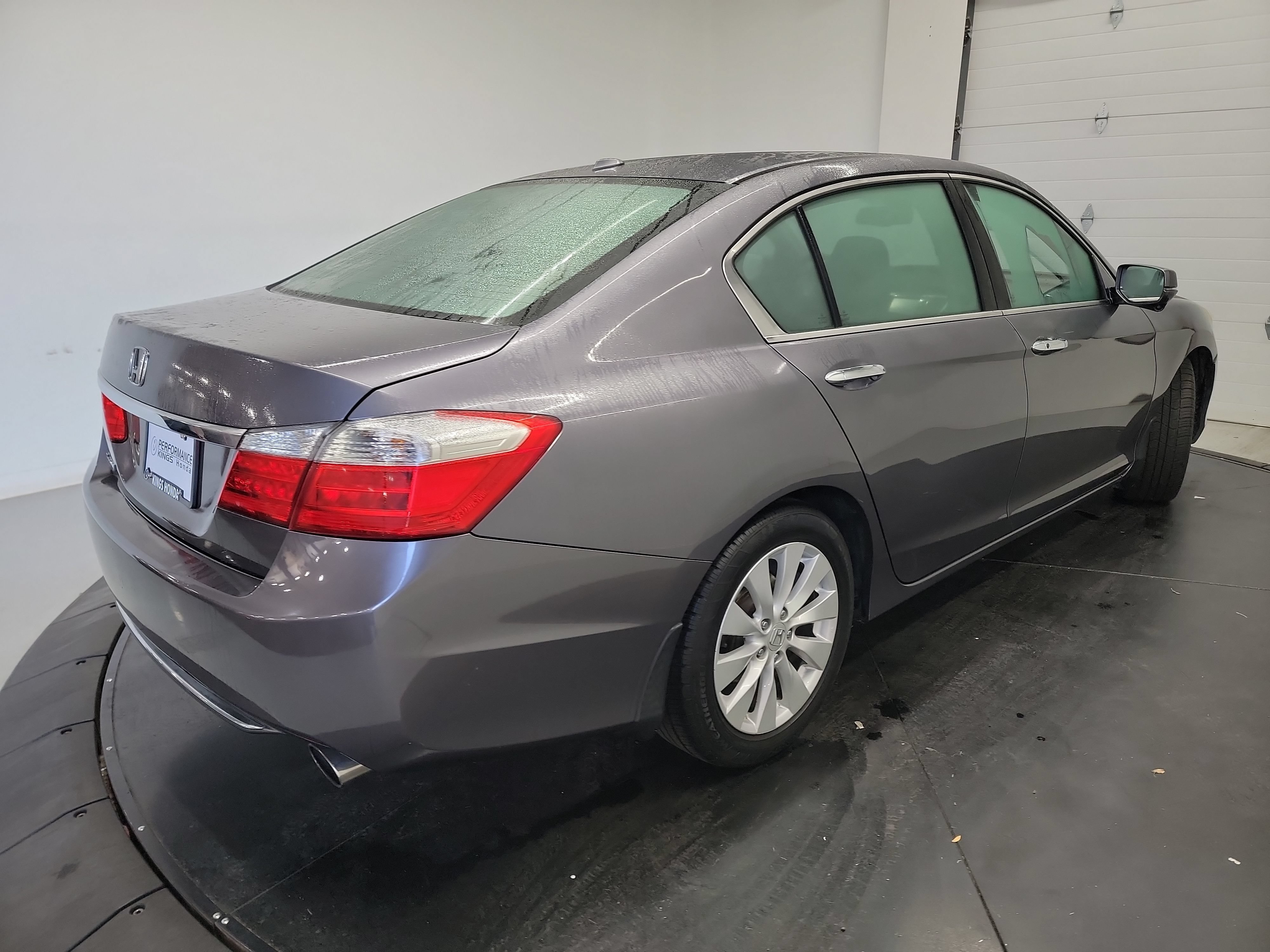 Used 2015 Honda Accord EX-L image 9