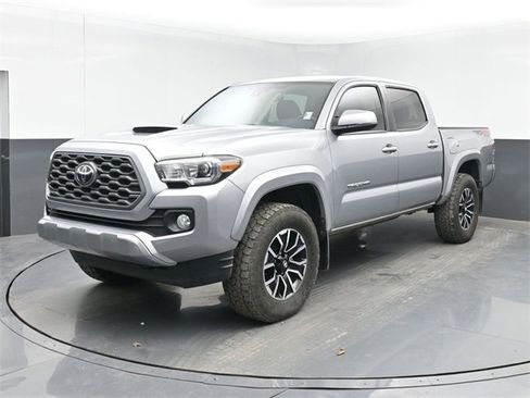 Used 2021 Toyota Tacoma TRD Sport image 10