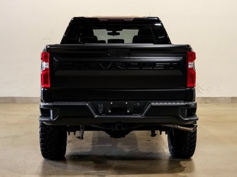 Used 2020 Chevrolet Silverado 1500 Custom w/ Custom Value Package RWD image 27