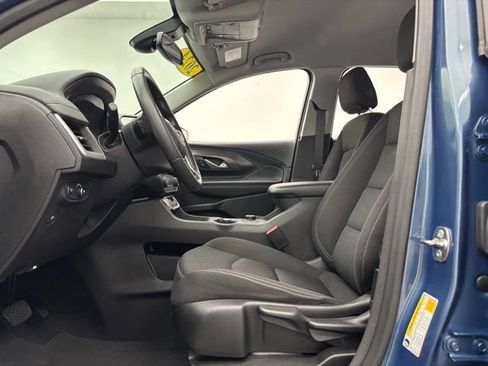 Used 2024 GMC Terrain SLE FWD image 13