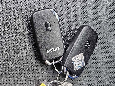 Certified 2024 Kia Sportage SX image 37