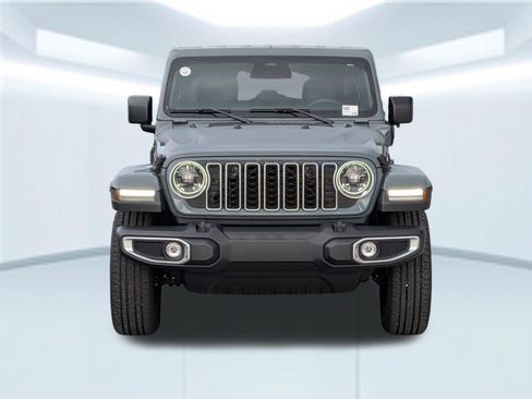 Used 2025 Jeep Wrangler Unlimited Sahara w/ Safety Group AWD/4WD image 10