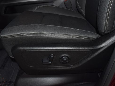 Used 2021 RAM 1500 Big Horn AWD/4WD image 28