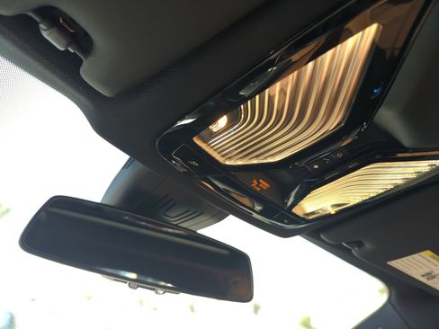 Used 2025 BMW i4 eDrive40 w/ Driving Assistance Package image 27