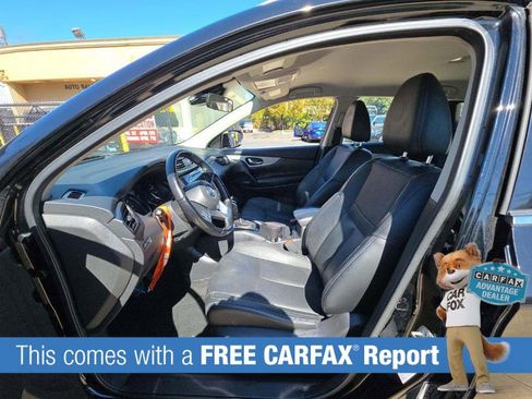 Used 2020 Nissan Rogue Sport SL image 3