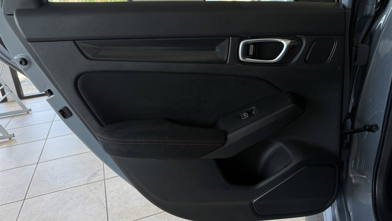 Used 2024 Honda Civic Type R image 64