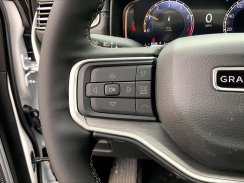 New 2026 Jeep Grand Wagoneer L Limited w/ Premium Group II image 15