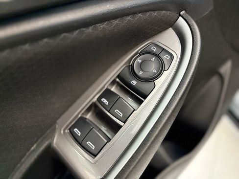Used 2023 Chevrolet Malibu LT FWD image 25