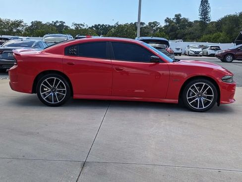 Used 2023 Dodge Charger R/T w/ Cold Weather Package RWD image 4