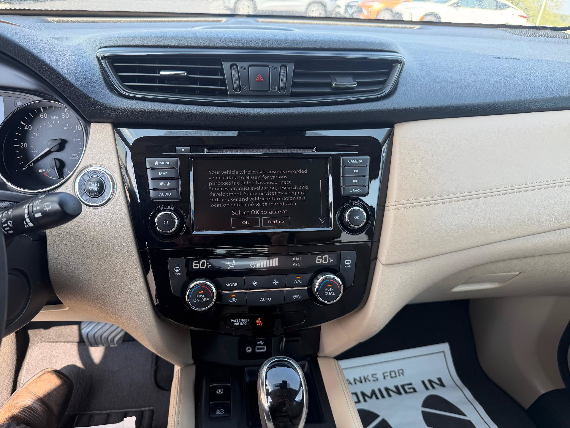 Used 2018 Nissan Rogue SL w/ Premium Package AWD/4WD image 25