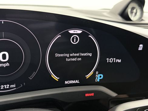 Certified 2021 Porsche Taycan Turbo S AWD/4WD image 60