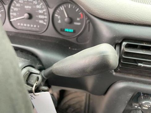 Used 2003 Chevrolet Venture LS w/ Convenience Package image 34