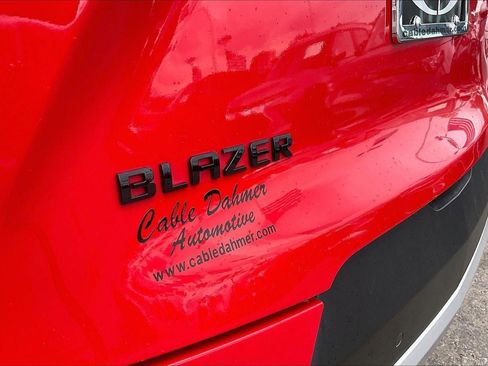 Used 2021 Chevrolet Blazer LT FWD image 30