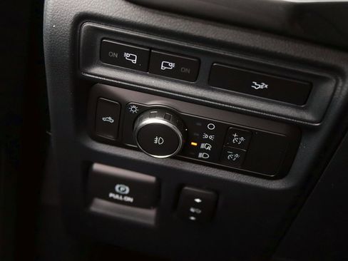 Used 2022 Ford F150 XLT w/ Equipment Group 302A High image 27