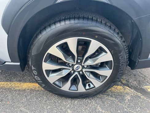 Certified 2024 Subaru Outback Limited AWD/4WD image 11