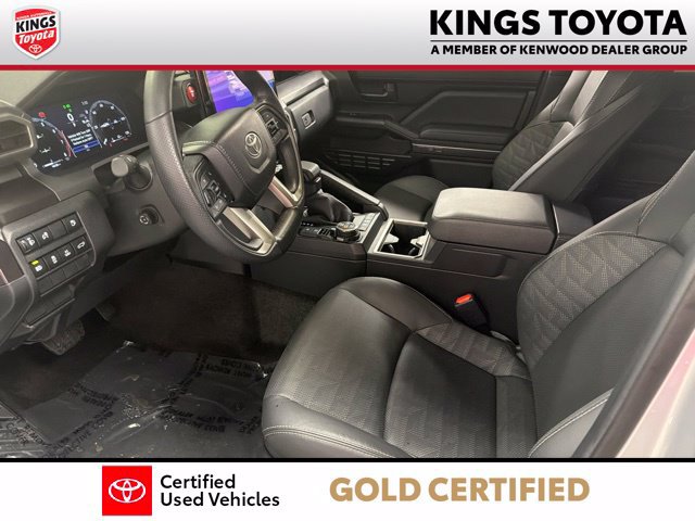 Certified 2025 Toyota 4Runner TRD Off-Road Premium AWD/4WD image 17