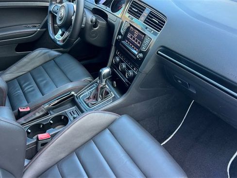 Used 2015 Volkswagen GTI Autobahn image 18