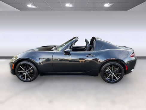 Used 2025 MAZDA MX-5 Miata RF Grand Touring RWD image 2