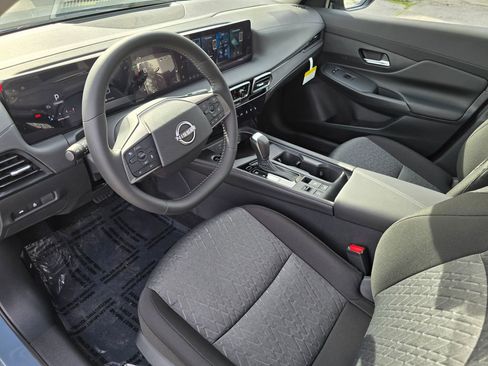 New 2026 Nissan Sentra SV w/ SV Convenience Package image 8