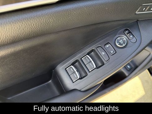 Used 2021 Honda Accord Touring image 17