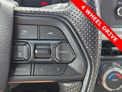 Used 2024 Toyota Tacoma SR5 AWD/4WD image 22