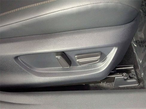 Used 2026 Toyota Camry XLE FWD image 35