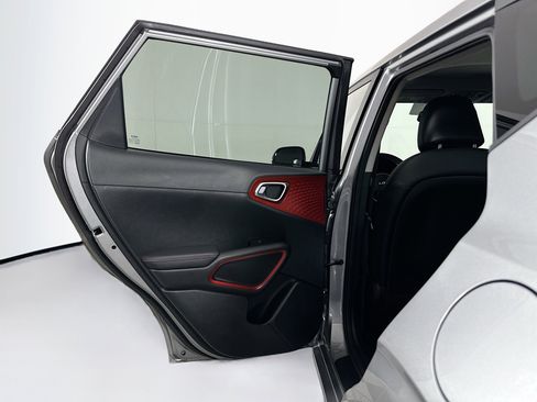 Used 2023 Kia Soul GT-Line w/ GT-Line Technology Package image 27