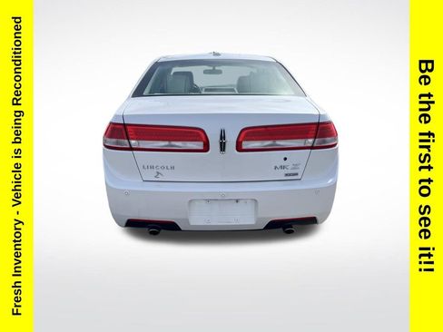 Used 2012 Lincoln MKZ AWD image 4