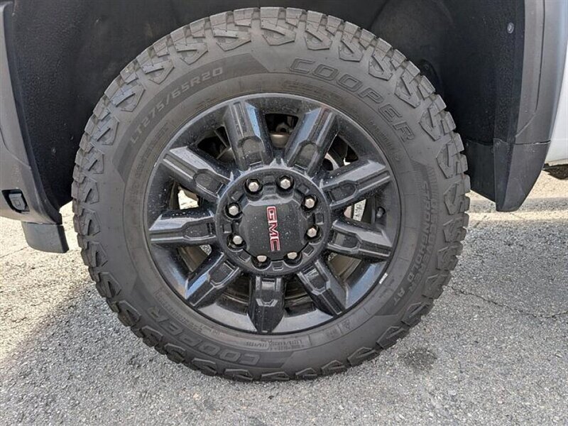 Used 2024 GMC Sierra 3500 AT4 AWD/4WD image 16