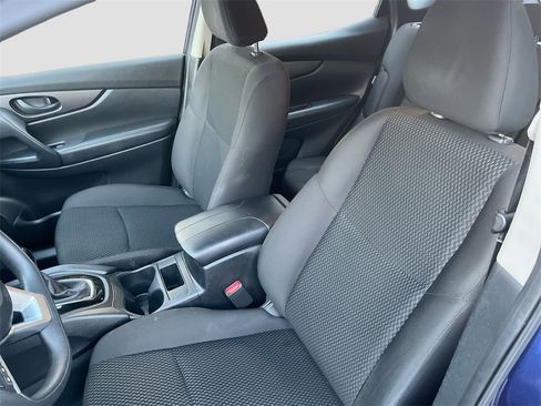 Certified 2021 Nissan Rogue Sport S image 21