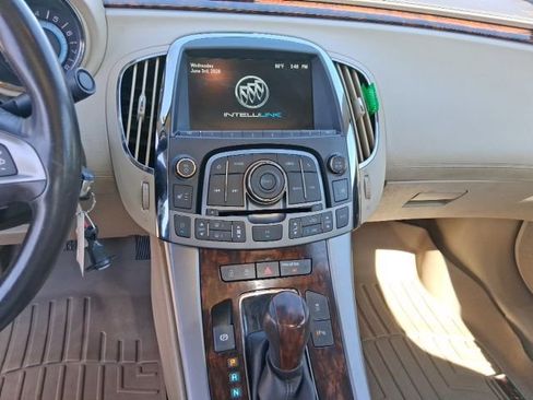 Used 2013 Buick LaCrosse Leather w/ Driver Confidence Package FWD image 17
