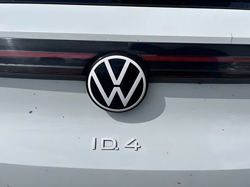 Used 2023 Volkswagen ID.4 Pro RWD image 14