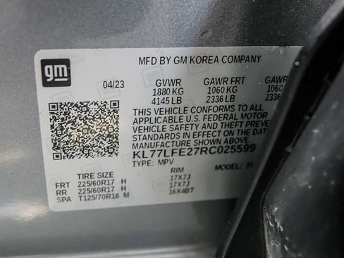 Used 2024 Chevrolet Trax LS FWD image 31