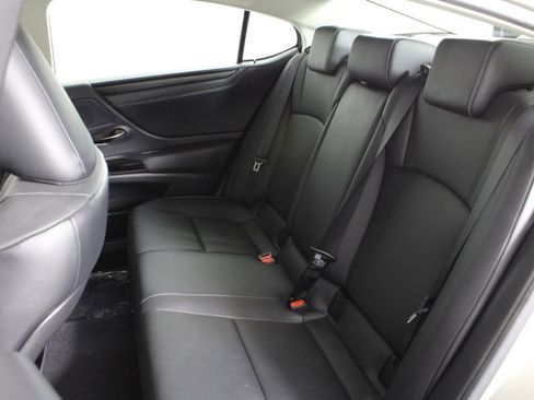 Used 2023 Lexus ES 250 w/ Premium Package image 19