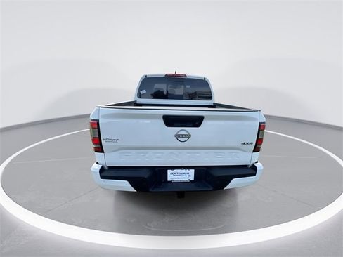 New 2026 Nissan Frontier SV image 7