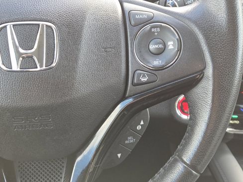 Used 2022 Honda HR-V EX-L image 32