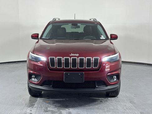 Used 2020 Jeep Cherokee Latitude Plus image 2