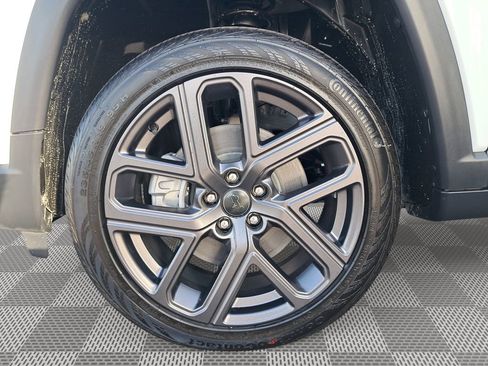 New 2026 Jeep Compass Limited w/ Sun, Sound & Navigation Group image 10