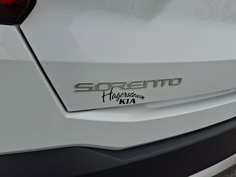 Used 2025 Kia Sorento EX w/ Panoramic Sunroof Package image 33